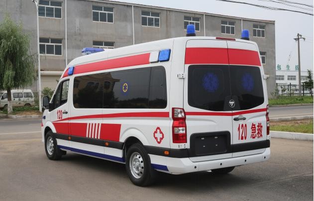 珲春市出院转院救护车